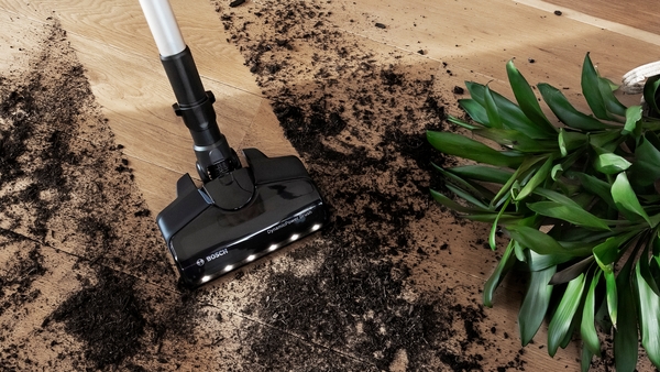 BOSCH ASPIRADOR ESCOBA BSS71125AH